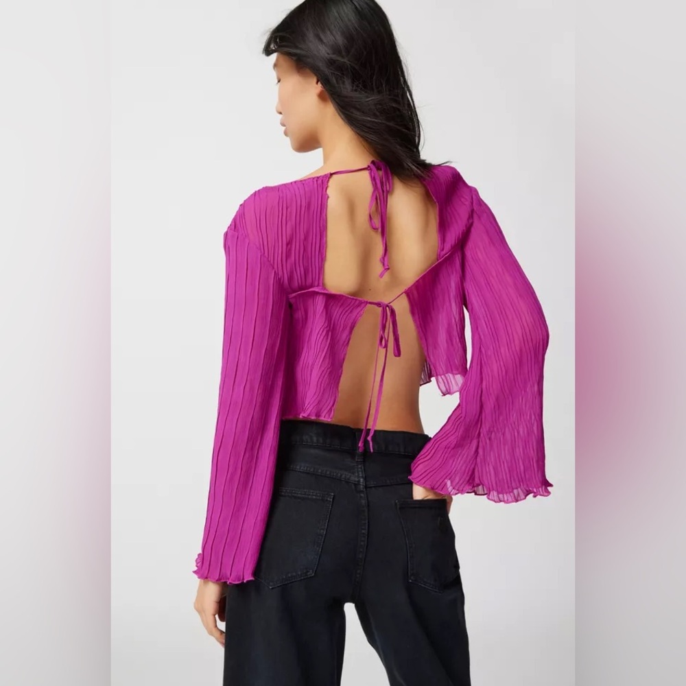 NWT UO Top